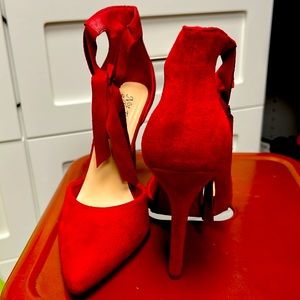 Red suede pumps 4 inches